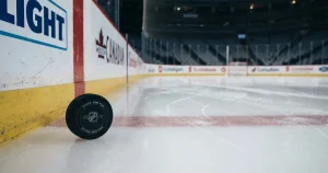 Zakłady NHL 2026 — kursy, rynki i legalni bukmacherzy